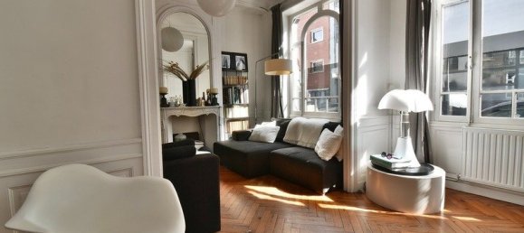 Apartamento de 2 dormitorios en Lille, France No. 245275 2