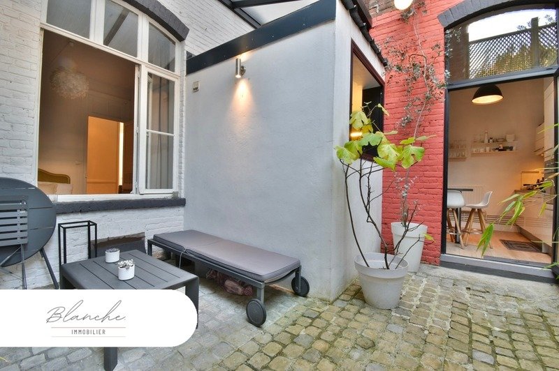 Apartamento de 2 dormitorios en Lille, France No. 245275