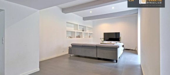 5 bedrooms House in Chateaubourg, France No. 206571 9