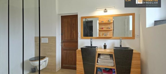 5 bedrooms House in Chateaubourg, France No. 206571 12