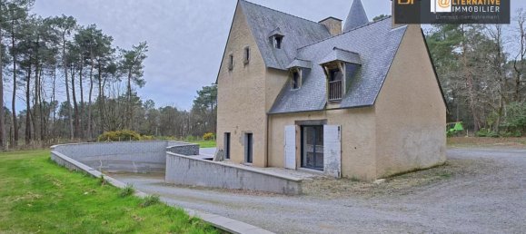 5 bedrooms House in Chateaubourg, France No. 206571 21