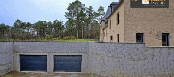 5 bedrooms House in Chateaubourg, France No. 206571 18