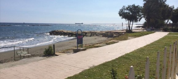 4 bedrooms Apartment in Limassol, Cyprus No. 1731 15