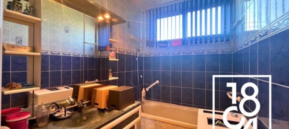 Квартира с 3 спальнями в Марсель, Франция № 342790 7