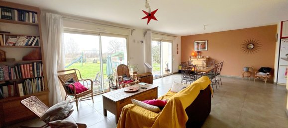 5 bedrooms House in Saint-Amand-Montrond, France No. 80038 2