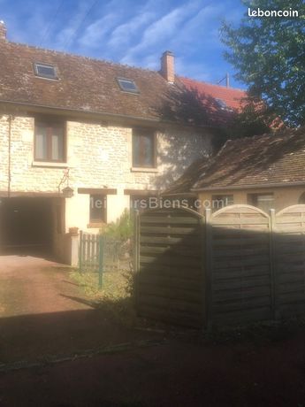 3 bedrooms House in Montataire, France No. 303444