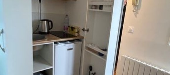 1 bedroom Apartment in Paris, France No. 309915 5