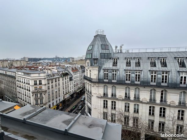 1 bedroom Apartment in Paris, France No. 309915