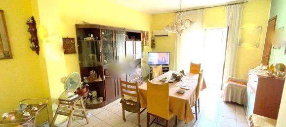 2 bedrooms Apartment in Palermo, Italy No. 264013 5