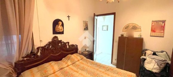 2 bedrooms Apartment in Palermo, Italy No. 264013 12