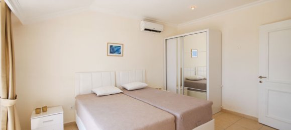 Penthouse 3+1 in Cikcilli, Turkey No. 16059 8