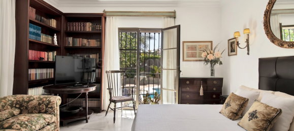 5 Schlafzimmer Villa in Marbella, Spain, Nr. 115010 14