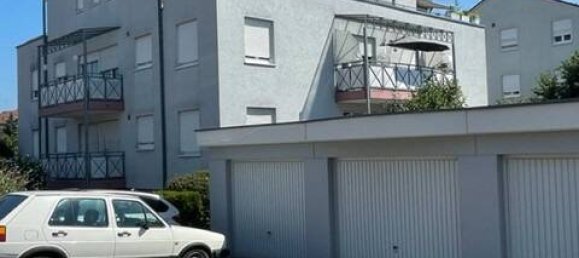 Квартира с 2 комнатами в Лёррах, Германия № 73598 6