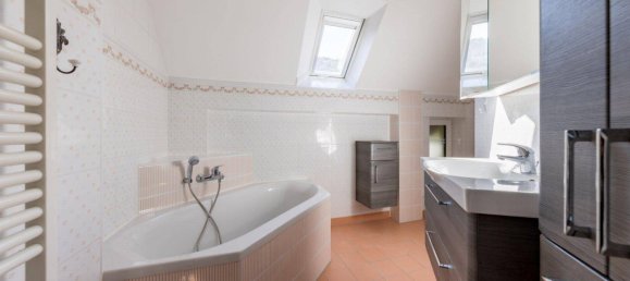 Villa de 7 divisões em Pfaffstatten, Austria N.º 233367 11