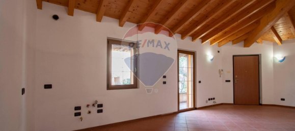 4 rooms Apartment in Dello, Italy No. 13698 4