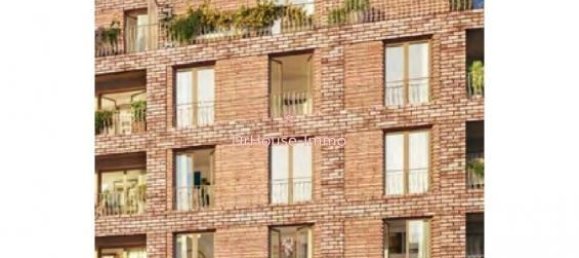 2 bedrooms Apartment in Seine-Saint-Denis, France No. 161774 4