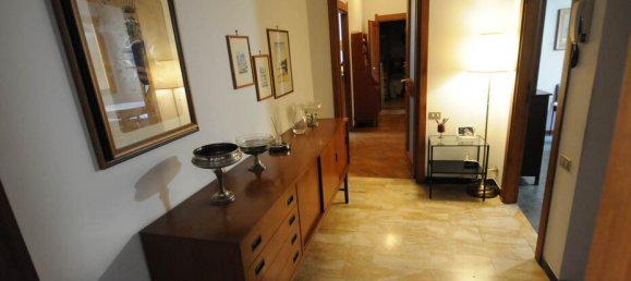 2 غرف نوم شقة في Pistoia, Italy رقم 164301 12