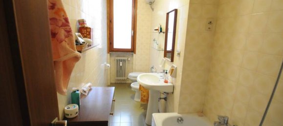 2 غرف نوم شقة في Pistoia, Italy رقم 164301 26