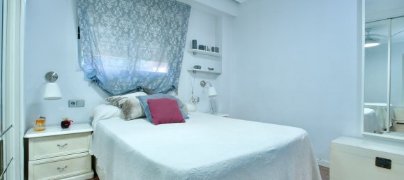 3 bedrooms Apartment in Valencia, Spain No. 137844 2