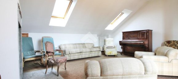 Квартира с 2 спальнями в Марьяно Коменсе, Италия № 268806 23