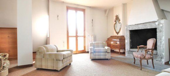 Квартира с 2 спальнями в Марьяно Коменсе, Италия № 268806 6