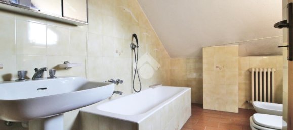 Квартира с 2 спальнями в Марьяно Коменсе, Италия № 268806 29