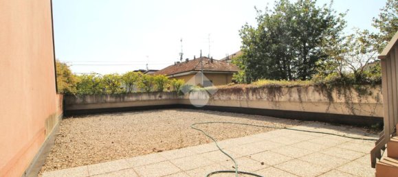 Квартира с 2 спальнями в Марьяно Коменсе, Италия № 268806 21