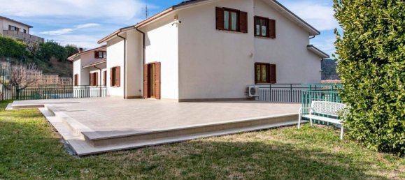 Вилла с 6 спальнями в Читтадукале, Италия № 70180 33