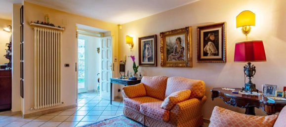 Вилла с 6 спальнями в Читтадукале, Италия № 70180 16