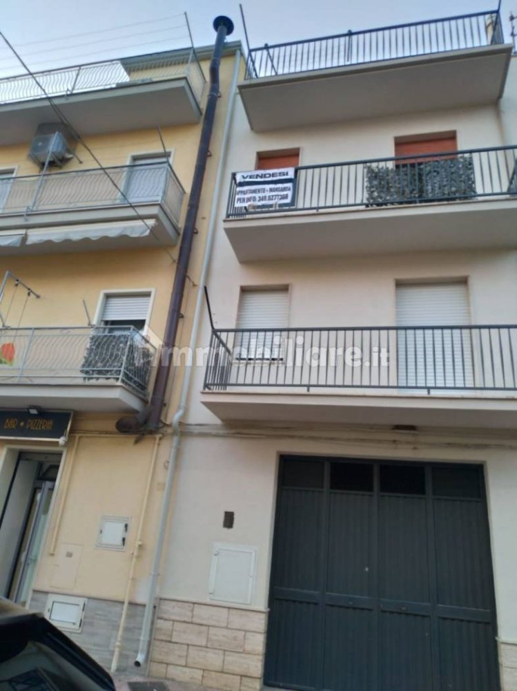2 bedrooms Apartment in Grassano, Italy No. 345197