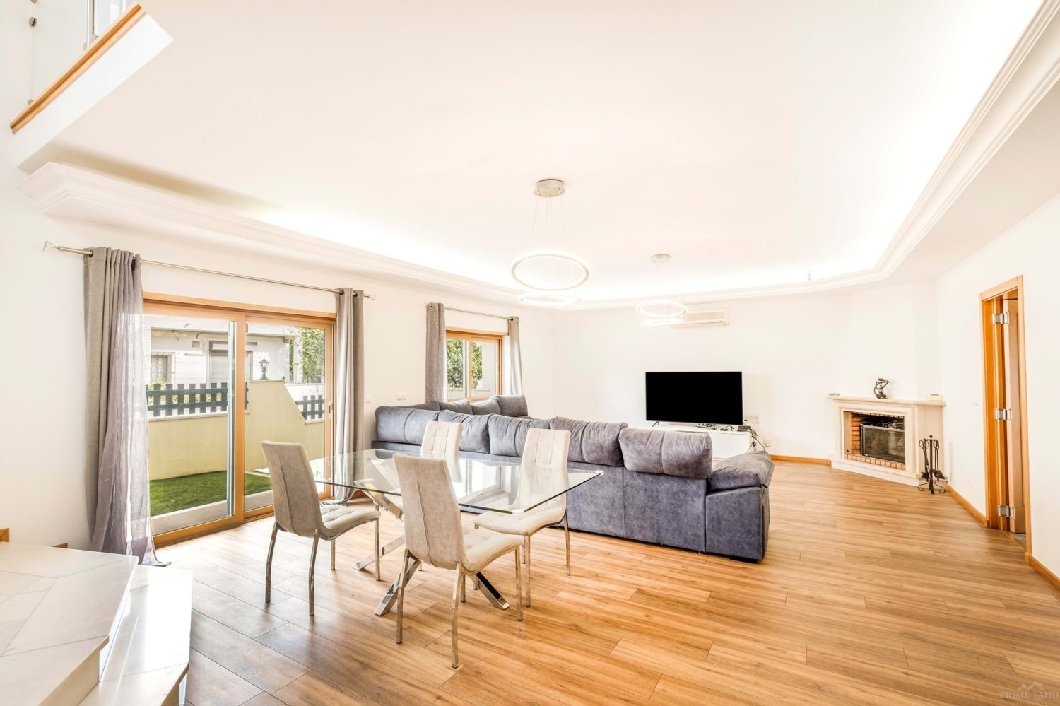 4 bedrooms Villa in Loures, Portugal No. 131520