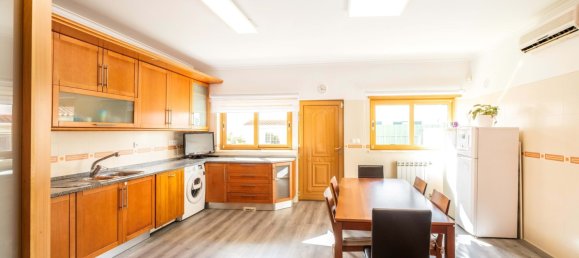 4 bedrooms Villa in Loures, Portugal No. 131520 23