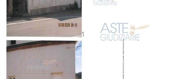 4 rooms Apartment in Castelplanio, Italy No. 83148 8