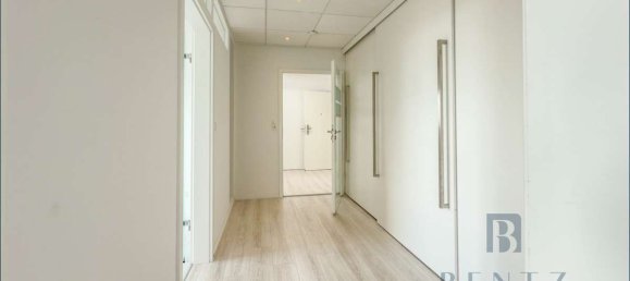 Квартира с 4 комнатами в Бремерхафен, Германия № 242597 9