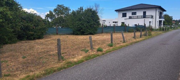 Land in Linz, Austria No. 214431 2