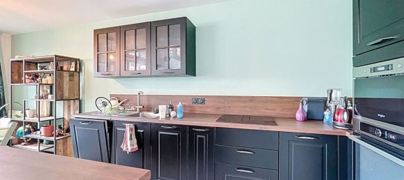 Dúplex de 3 dormitorios en Courbevoie, France No. 128916 8