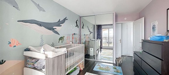 Dúplex de 3 dormitorios en Courbevoie, France No. 128916 13