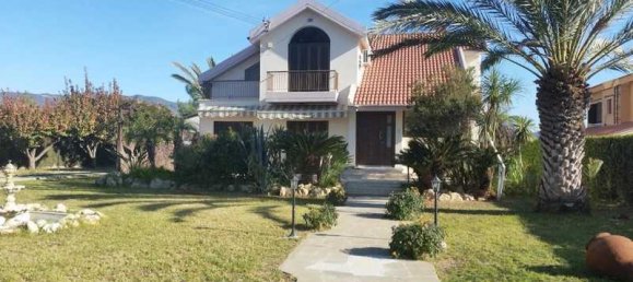 4 bedrooms Villa in Parekklisia, Cyprus No. 20758 2