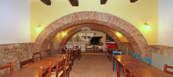 16 bedrooms House in Corciano, Italy No. 55855 18