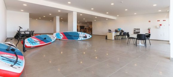 350m² Warehouse in Sesimbra, Portugal No. 50073 19