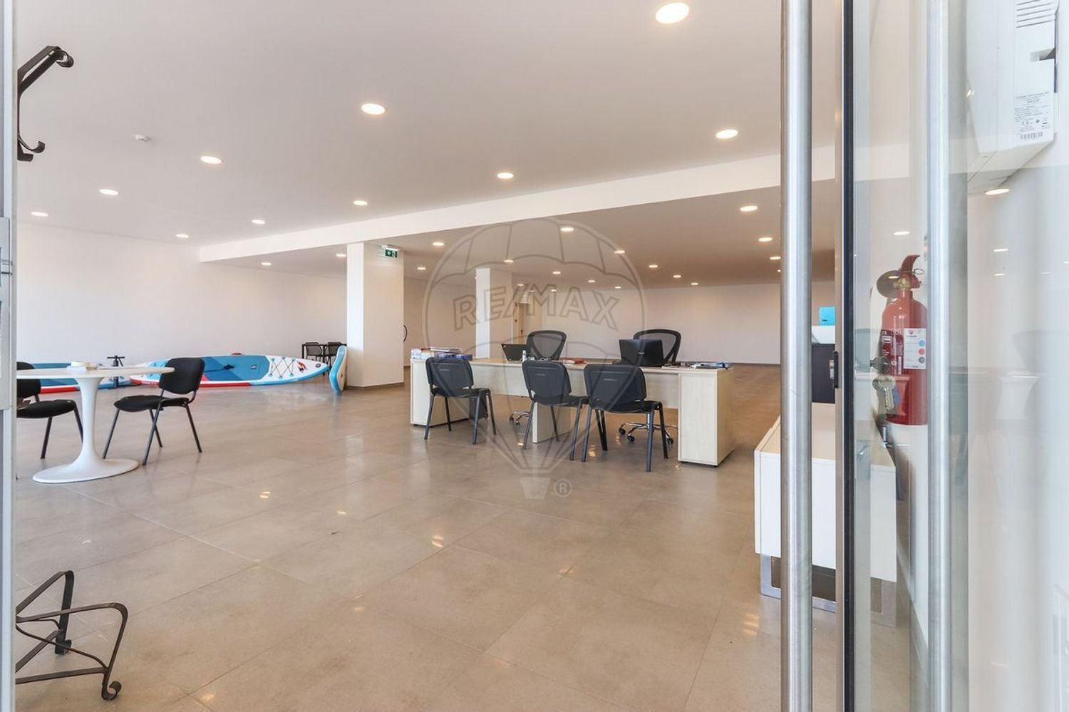 350m² Warehouse in Sesimbra, Portugal No. 50073