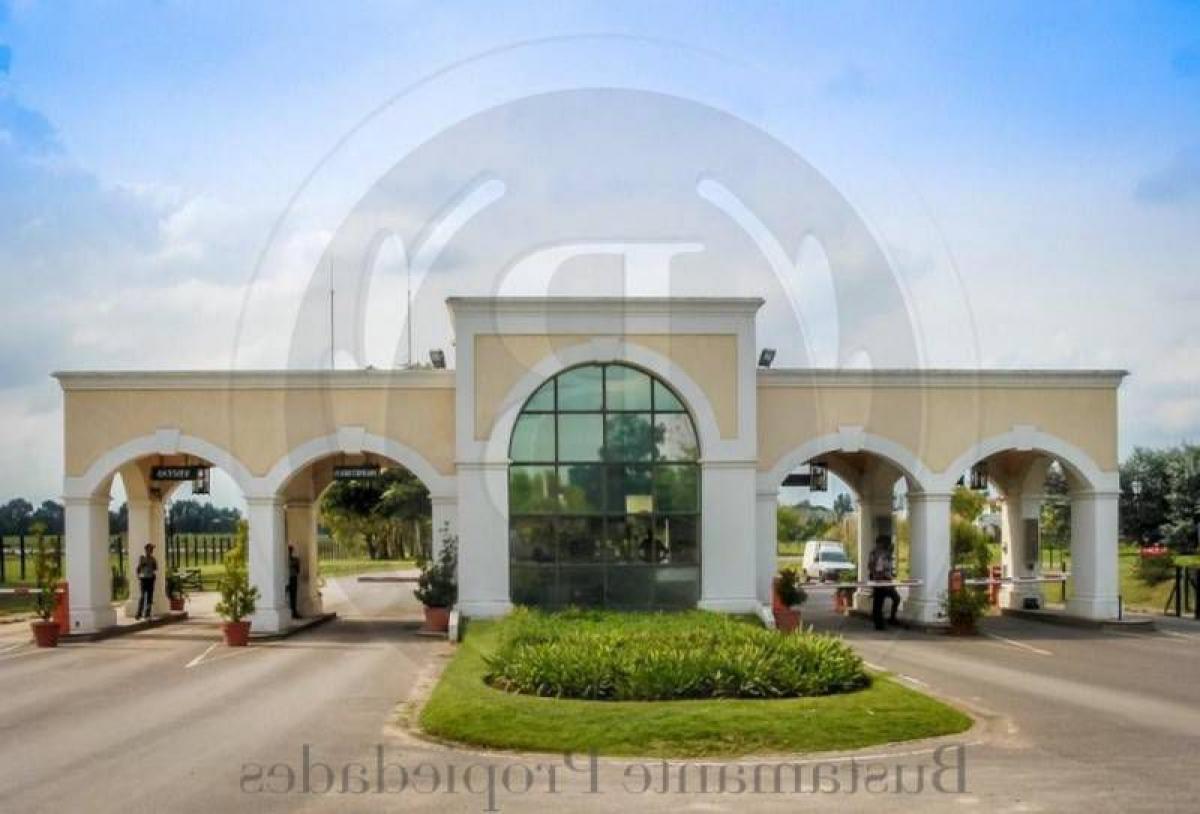  Land in Pilar, Argentina No. 34821