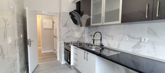 3 bedrooms Apartment in Loures, Portugal No. 95006 17