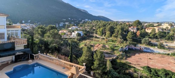 Villa de 3 dormitorios en Dénia, Spain No. 8317 17