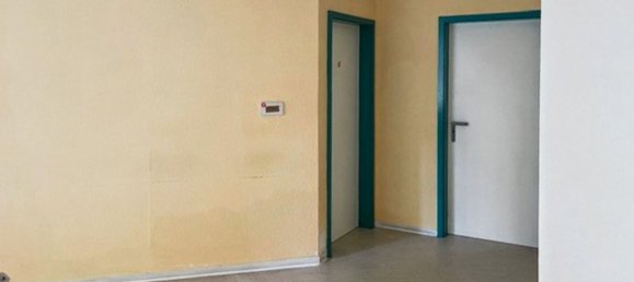 5 rooms Building in Salzlandkreis, Germany No. 72931 9