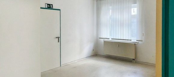 5 rooms Building in Salzlandkreis, Germany No. 72931 7