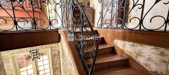 5 bedrooms House in Cuts, France No. 222214 5