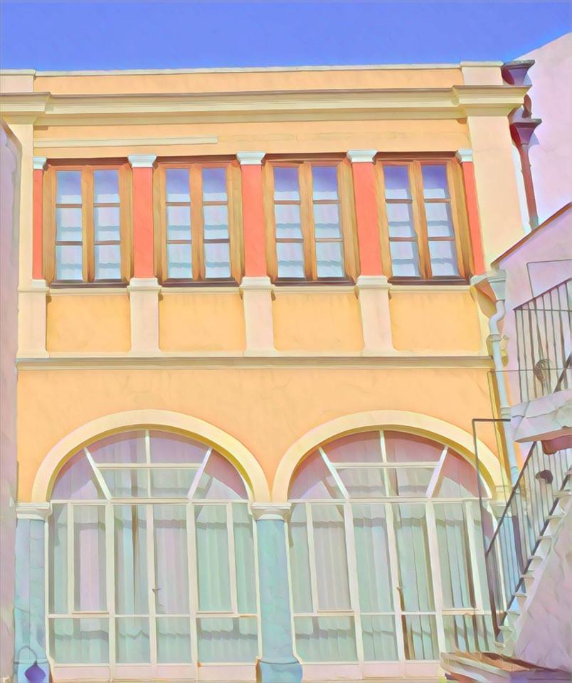 Apartamento de 8 divisões em Monserrato, Italy N.º 165545