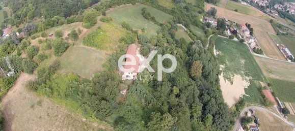 6 bedrooms House in Asti, Italy No. 373580 3