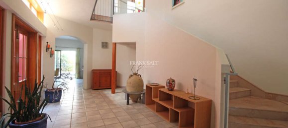 3 غرف نوم منزل في Swieqi, Malta رقم 3253 12